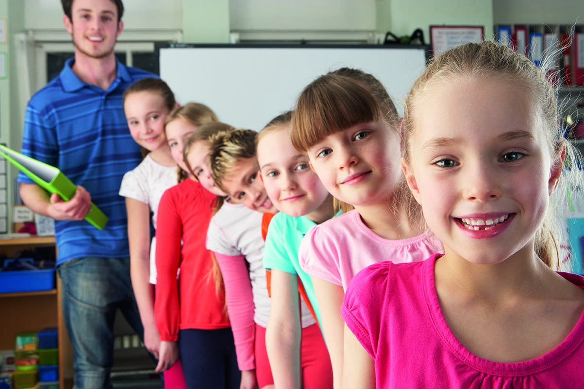 Wiek szkolny. Które sześciolatki usiądą w szkolnych ławkach